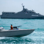 : واشنطن تهدد طهران بضرب منشآت حيوية إذا لم يُفتح مضيق هرمز خلال 48 ساعة